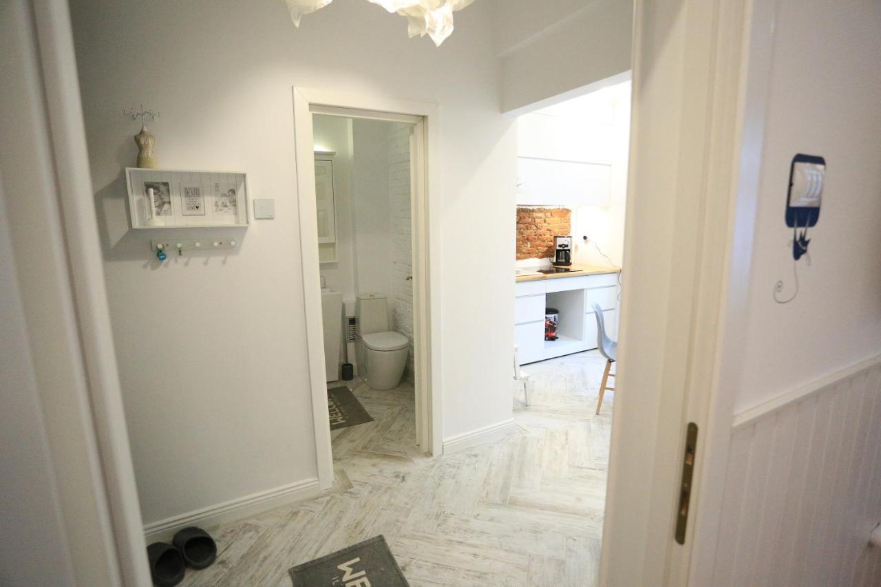 Ceronav Citycenter Galati, Disscount On Google! Apartment Екстериор снимка