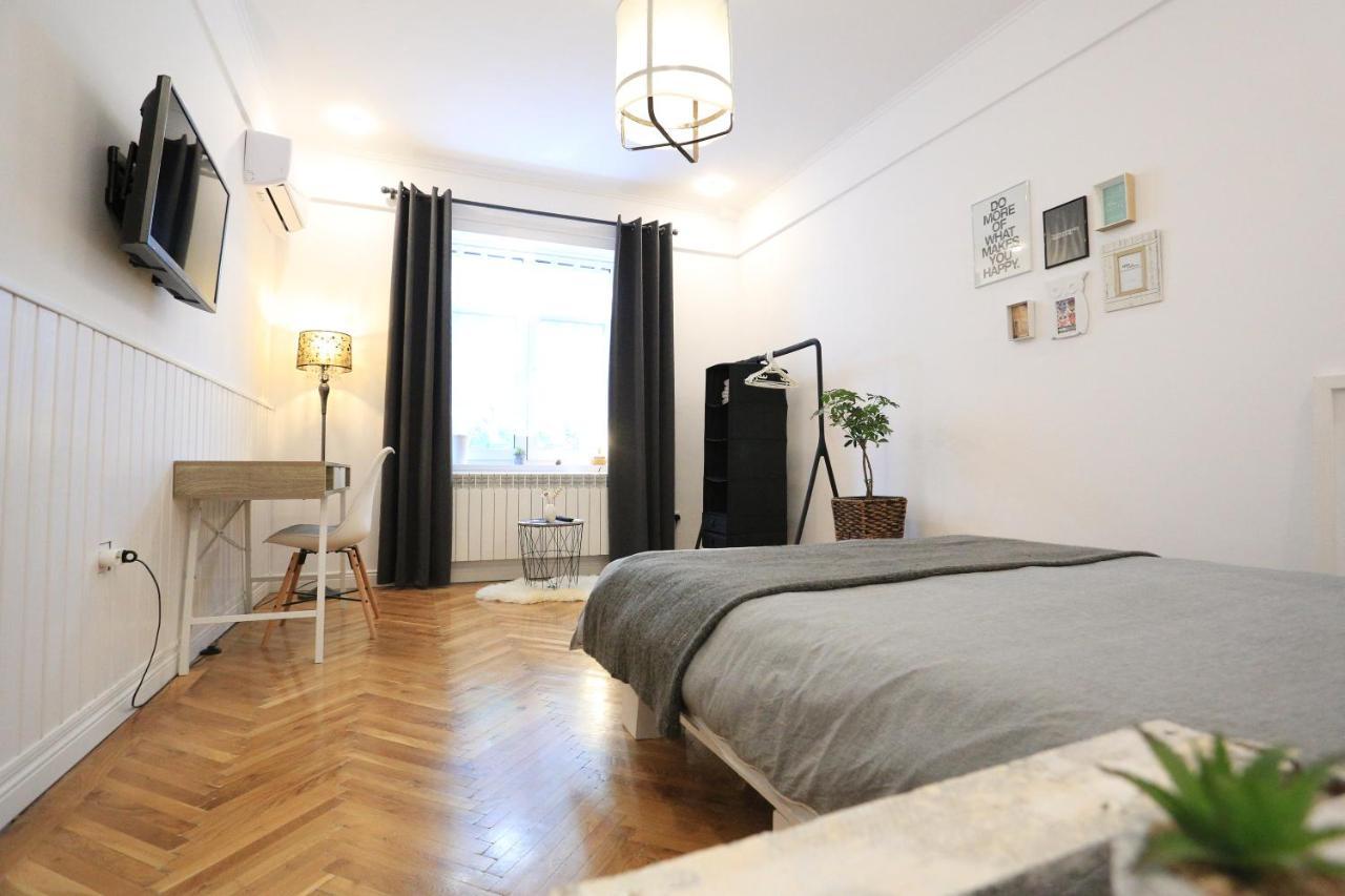 Ceronav Citycenter Galati, Disscount On Google! Apartment Екстериор снимка