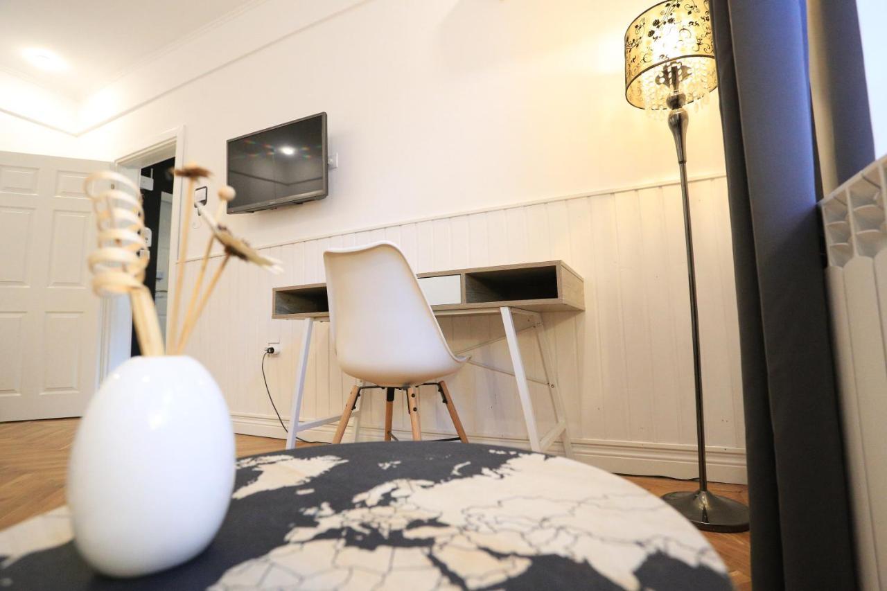 Ceronav Citycenter Galati, Disscount On Google! Apartment Екстериор снимка